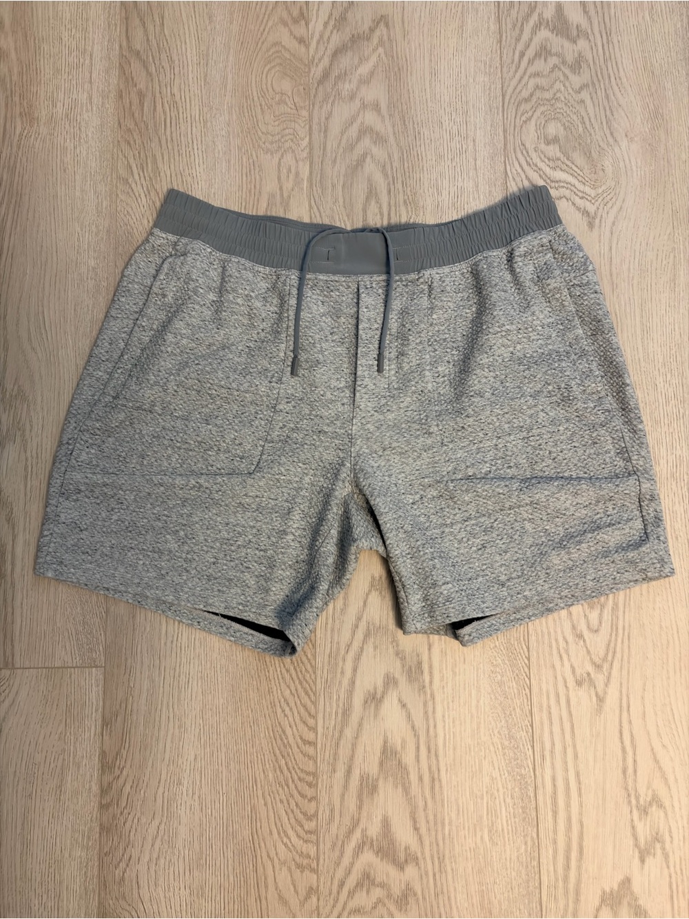 lululemon athletica Heathered Gray At-Ease 7” barely worn. Like new.